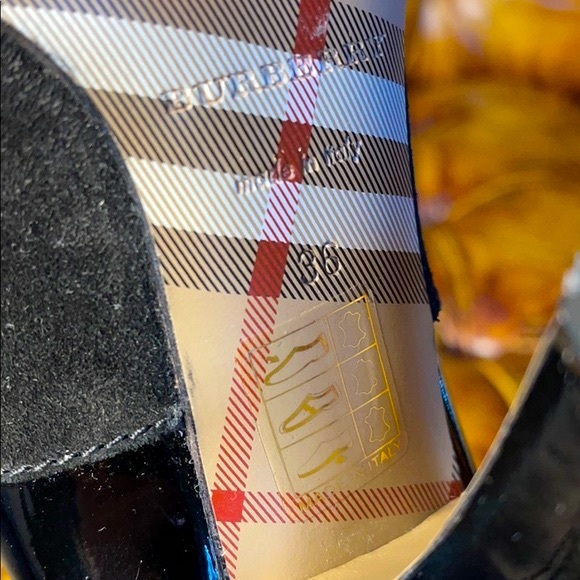 Burberry Black Heels - Picture 9 of 14